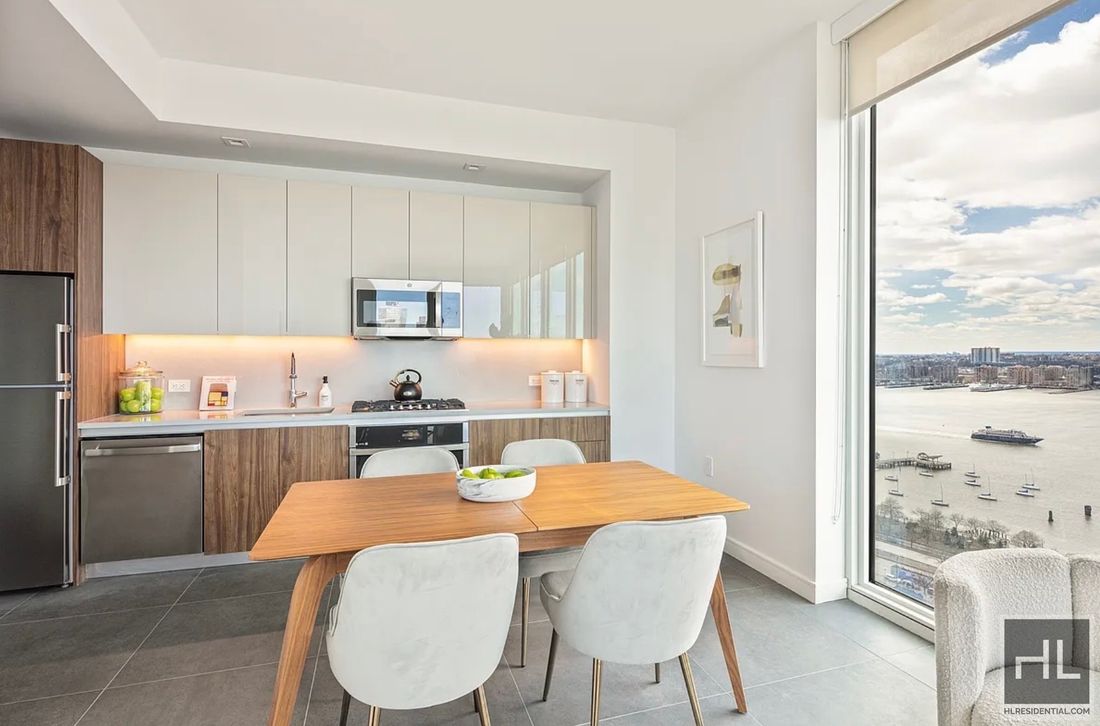 Photo for  606 WEST 30TH  - 606 WEST 30TH ST Rental Building in Hudson Yards, Manhattan