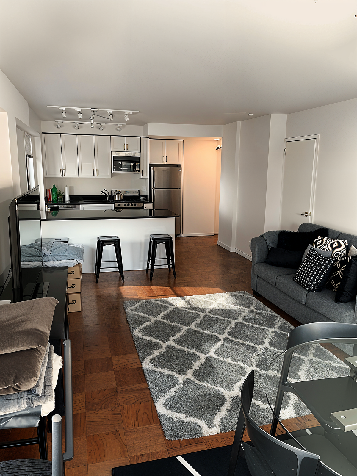 Photo for  Ambassador East  - 330 EAST 46 STREET Rental Building in Turtle Bay, Manhattan