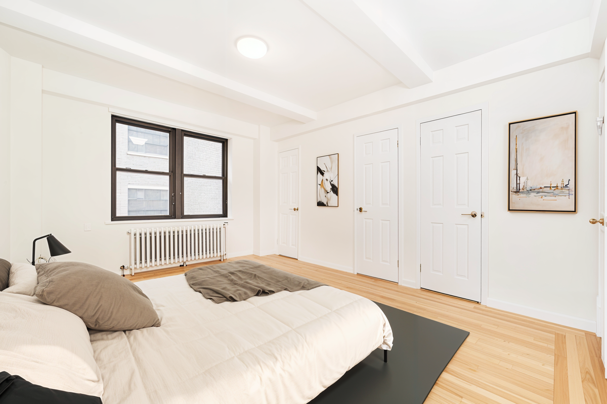 Photo for 850 AMSTERDAM AVENUE - 850 AMSTERDAM AVENUE Rental Building in Upper West Side, Manhattan