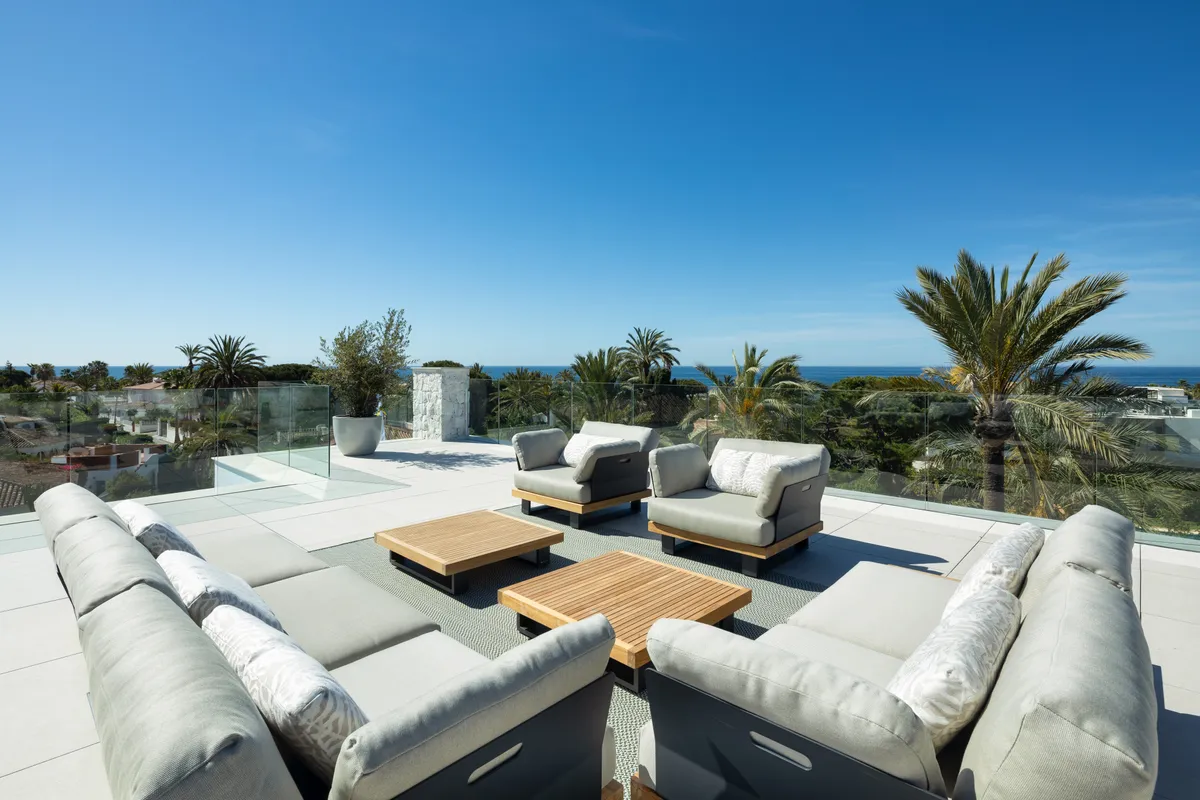 Listing image no 1 at Marbella East 