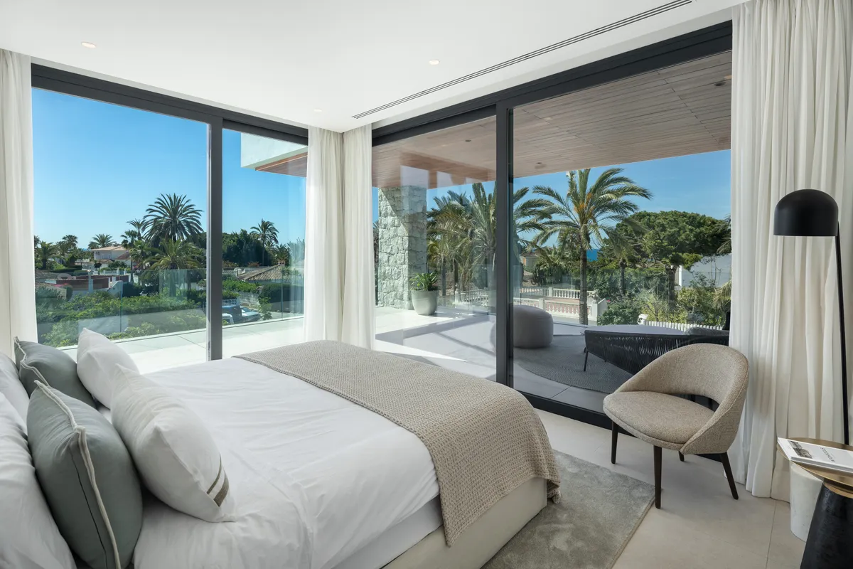 Listing image no 4 at Marbella East 