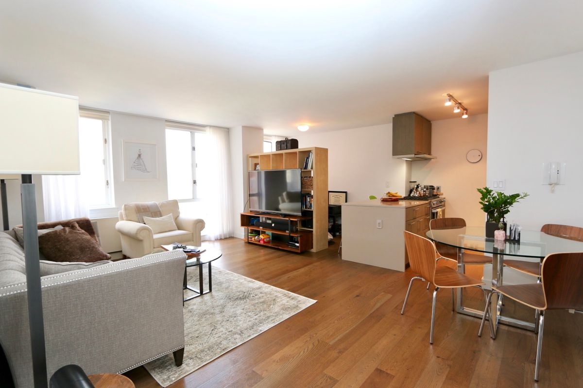 Photo for  225 Rector Place  - 225 RECTOR PLACE Condominium in Battery Park City, Manhattan