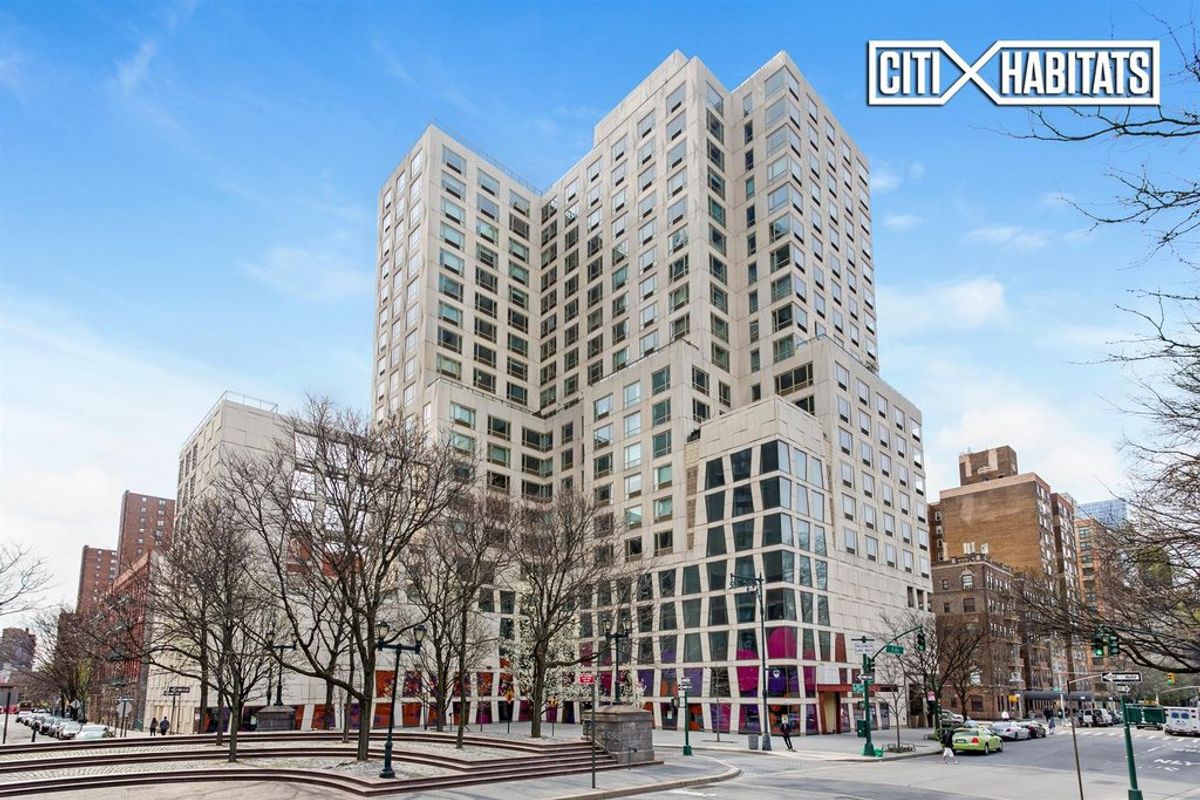 Photo for  One Museum Mile  - 1280 5 AVENUE Condominium in Harlem, Manhattan