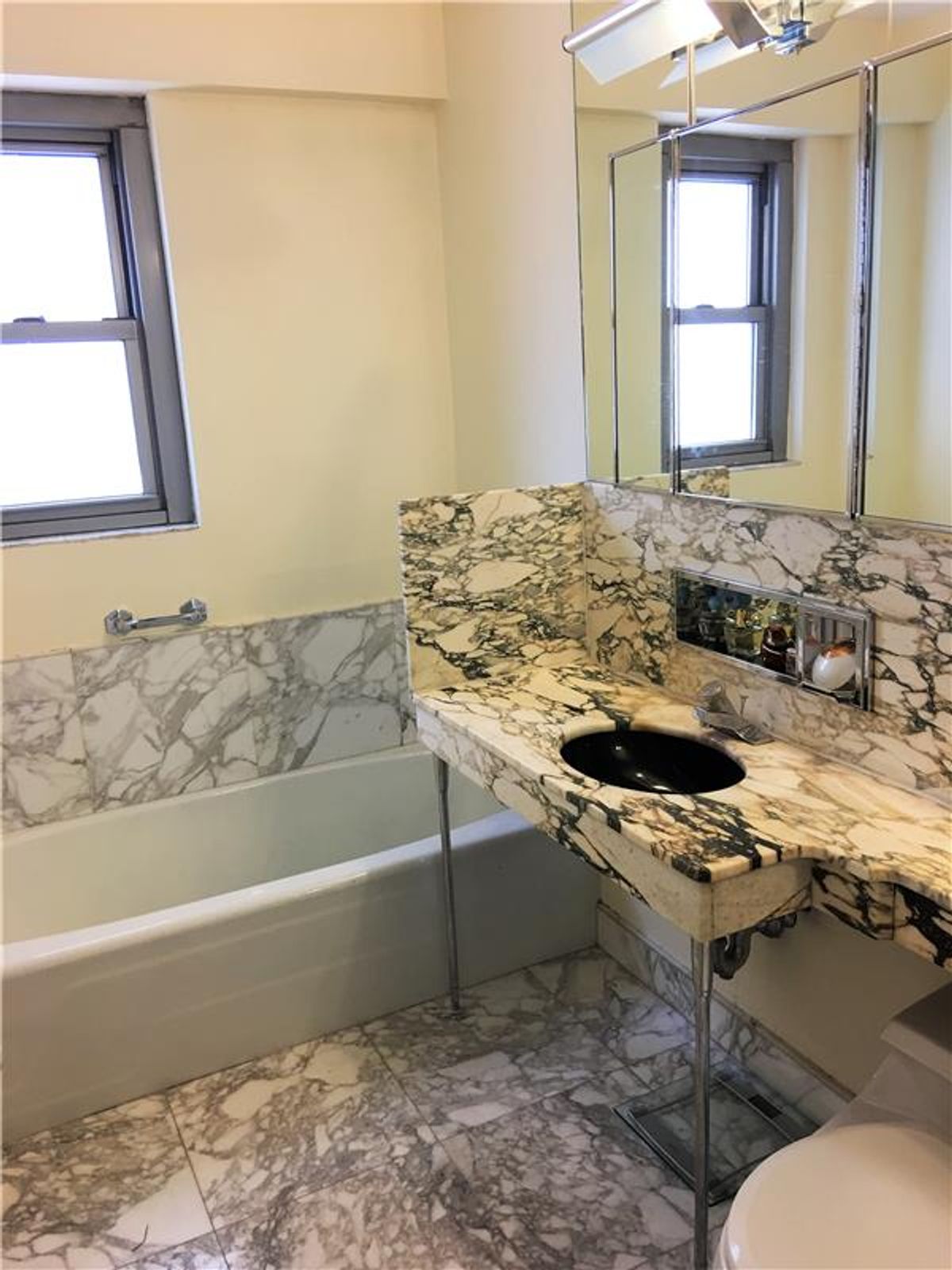 Photo for  650 PARK AVENUE  - 650 PARK AVENUE Cooperative in Upper East Side, Manhattan