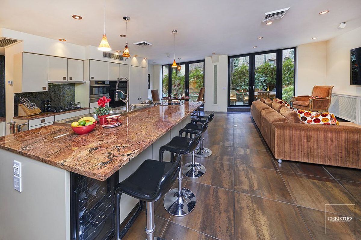 Photo for  The Carlton  - 82 IRVING PLACE Cooperative in Gramercy Park, Manhattan