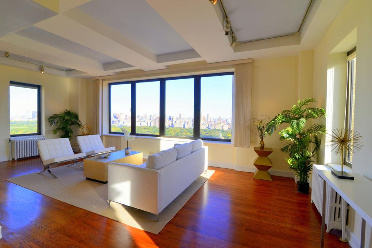Photo for The Oliver Cromwell - 12 WEST 72 STREET Cooperative in Upper West Side, Manhattan