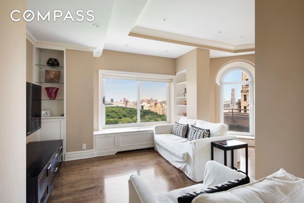 Photo for  Trump Parc  - 106 CENTRAL PARK SOUTH Condominium in Midtown, Manhattan