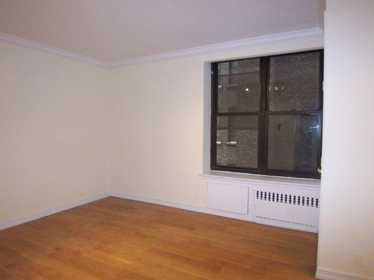 Photo for Gallery - 112 West 72nd Street Condominium in Upper West Side, Manhattan