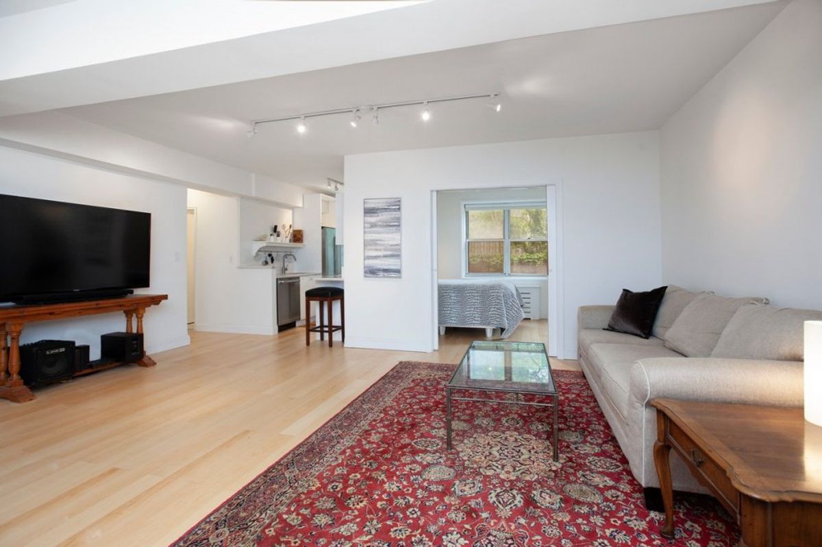 Photo for 350 East 30th Street - 350 EAST 30 STREET Condominium in Kips Bay, Manhattan