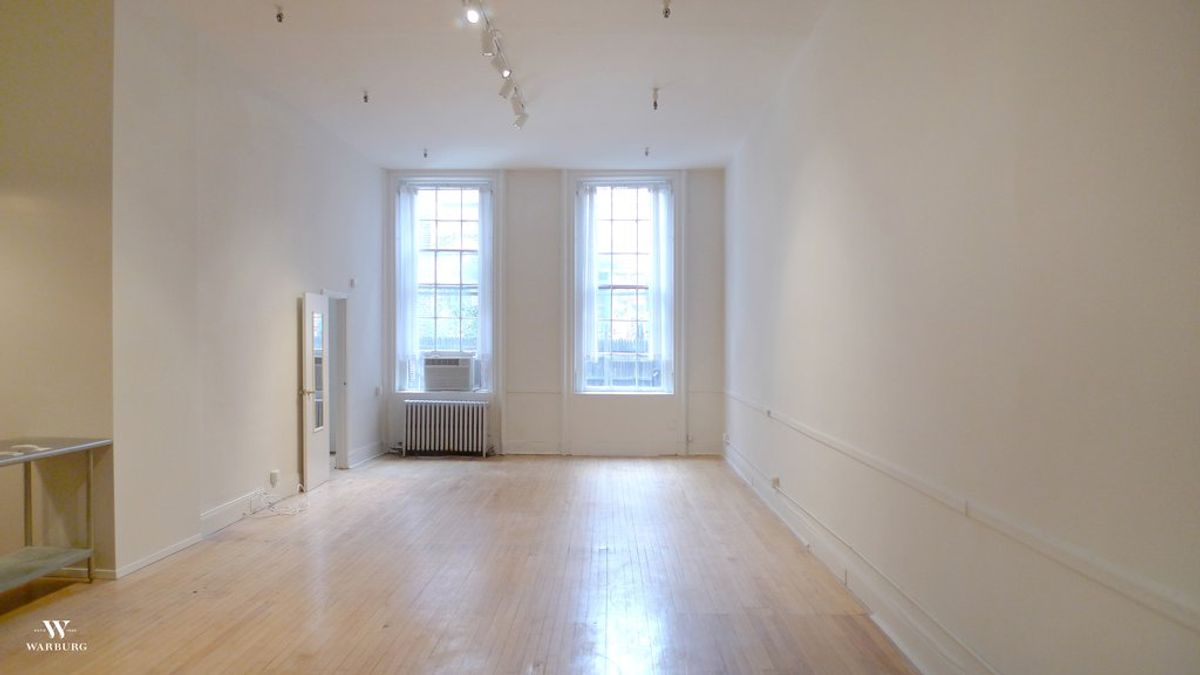 Photo for  4 East 72nd Street  - 4 East 72nd Street Cooperative in Lenox Hill, Manhattan