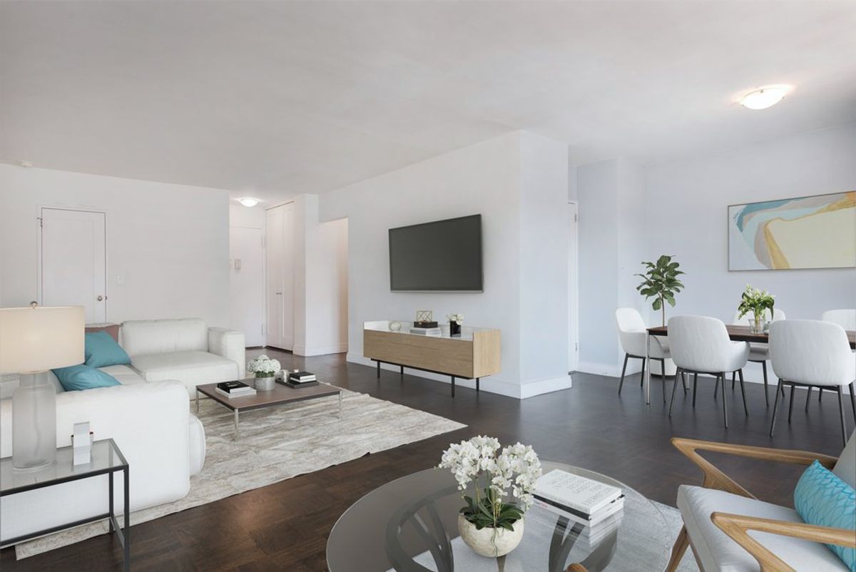Photo for The Park Lane - 1510 3rd Avenue Rental Building in Upper East Side, Manhattan