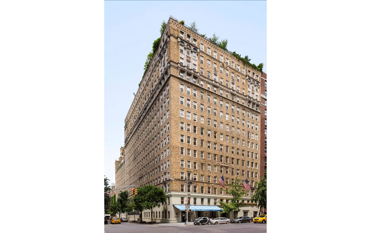 Photo for  24 Fifth Avenue  - 24 5 AVENUE Cooperative in Greenwich Village, Manhattan