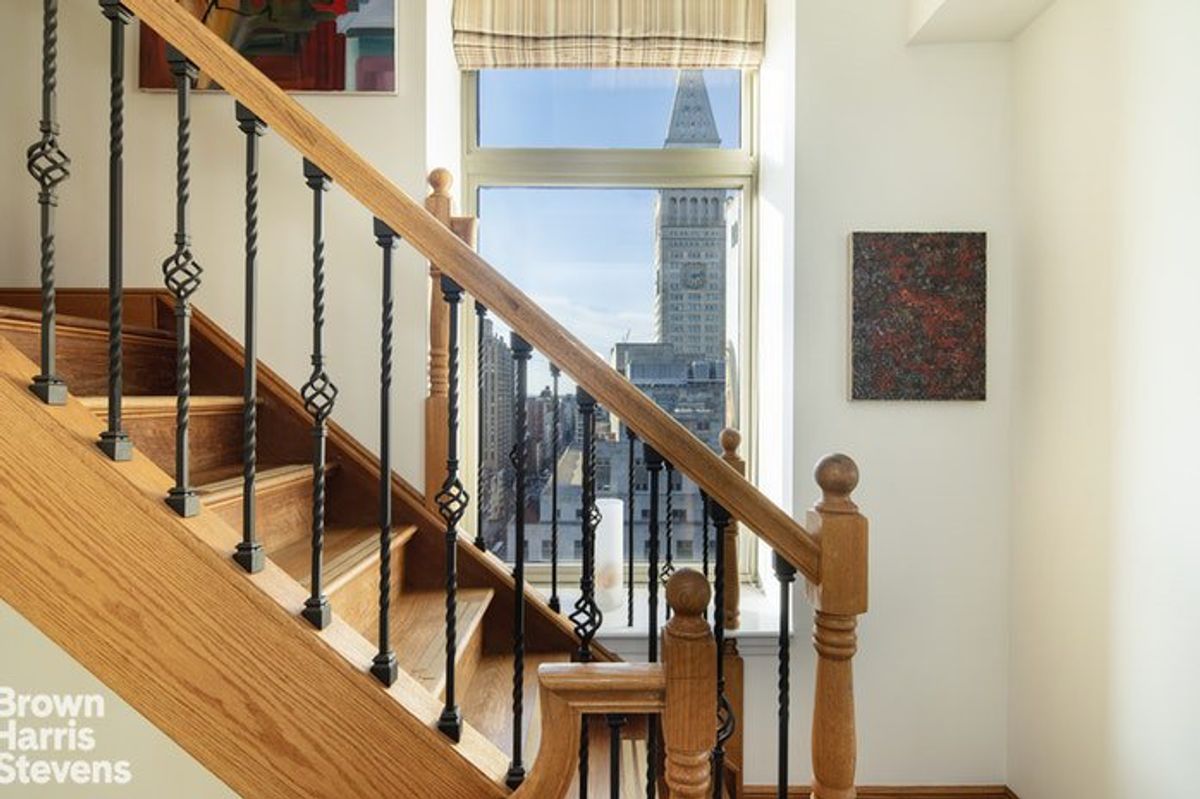 Photo for Crossing 23rd - 119 EAST 23 STREET Condominium in Gramercy Park, Manhattan