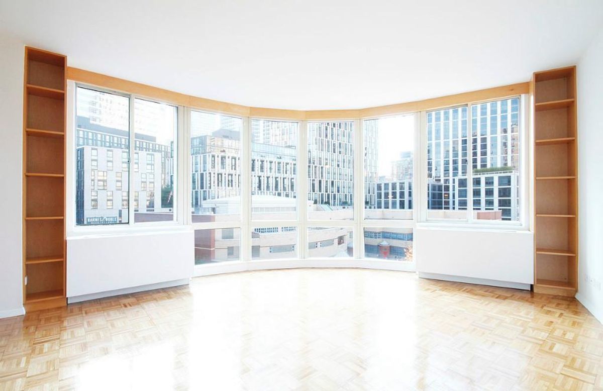 Photo for  The Tribeca  - 165 CHAMBERS STREET Condominium in Tribeca, Manhattan