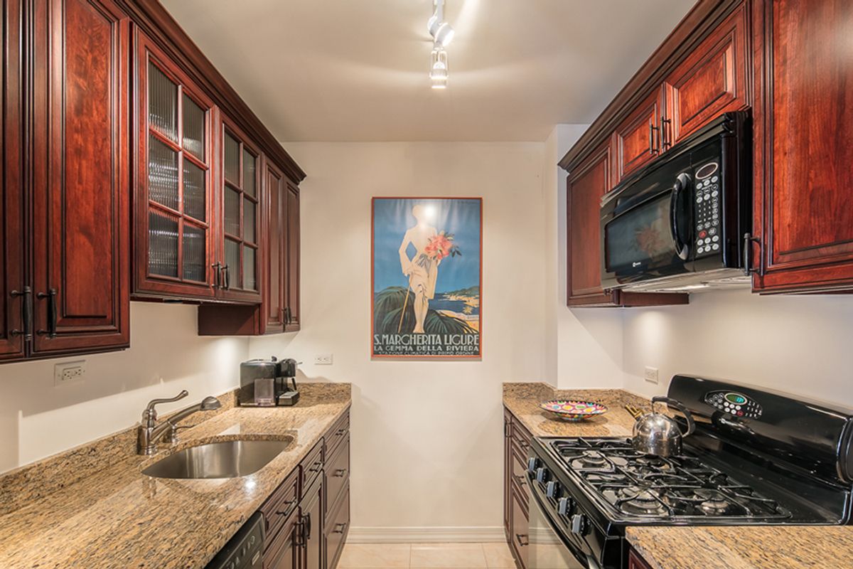 Photo for  60 Sutton Place South  - 60 SUTTON PLACE SOUTH Cooperative in Midtown East, Manhattan