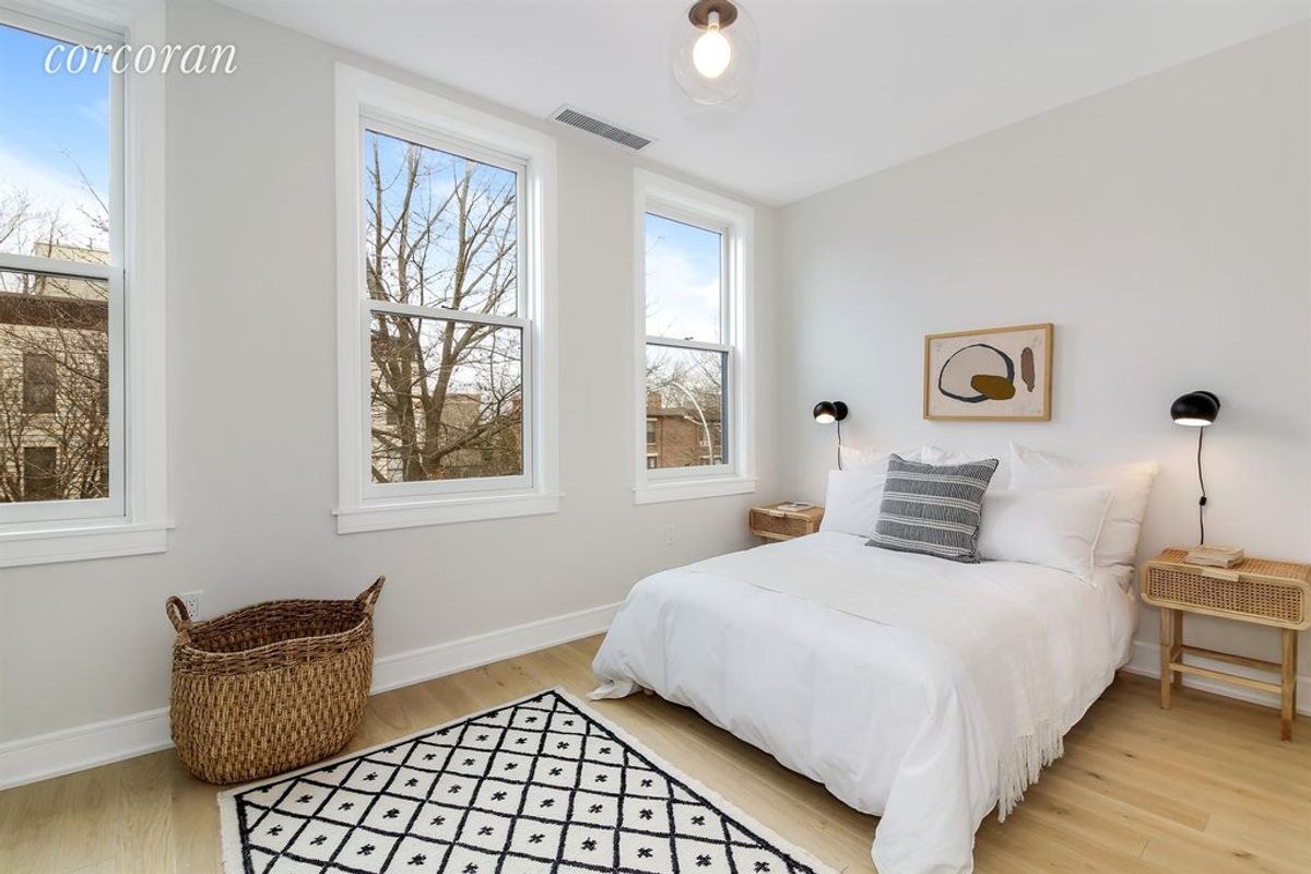 Photo for  778 Park Avenue  - 778 Park Avenue Cooperative in Upper East Side, Manhattan