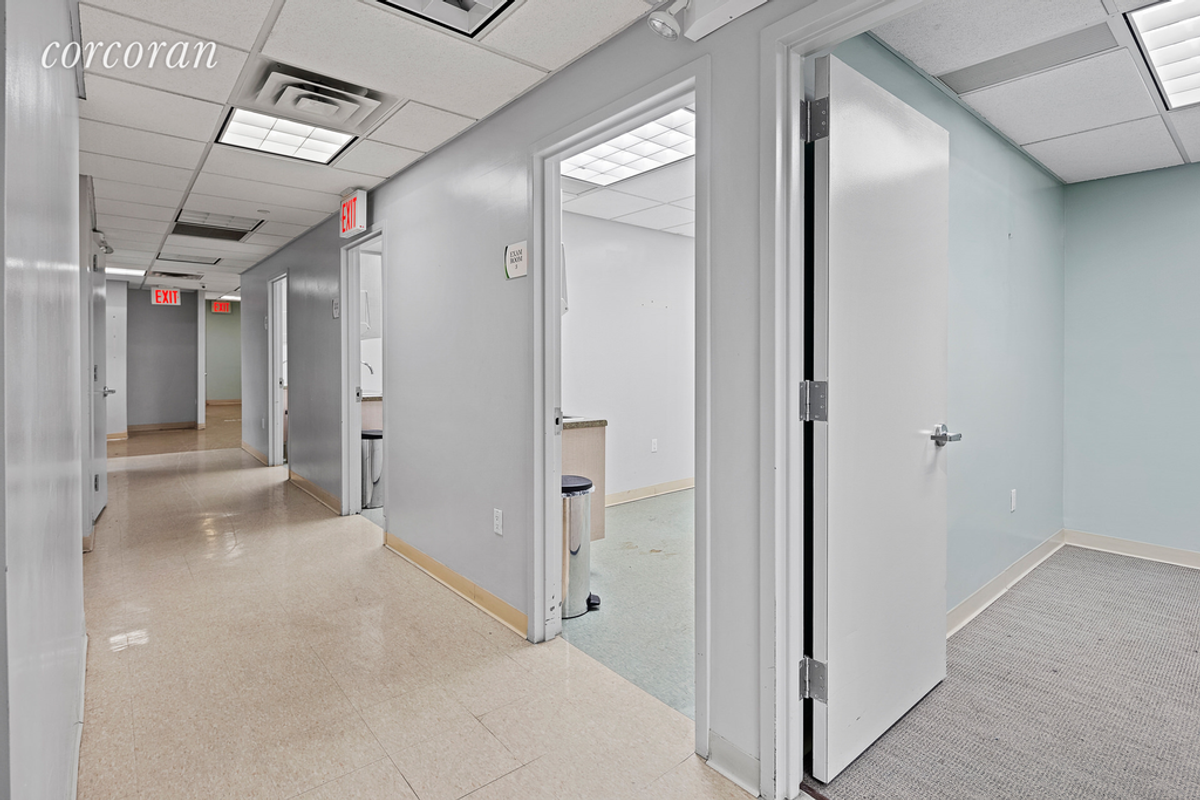 Photo for  Ivy 30  - 312 EAST 30 STREET Rental Building in Kips Bay, Manhattan