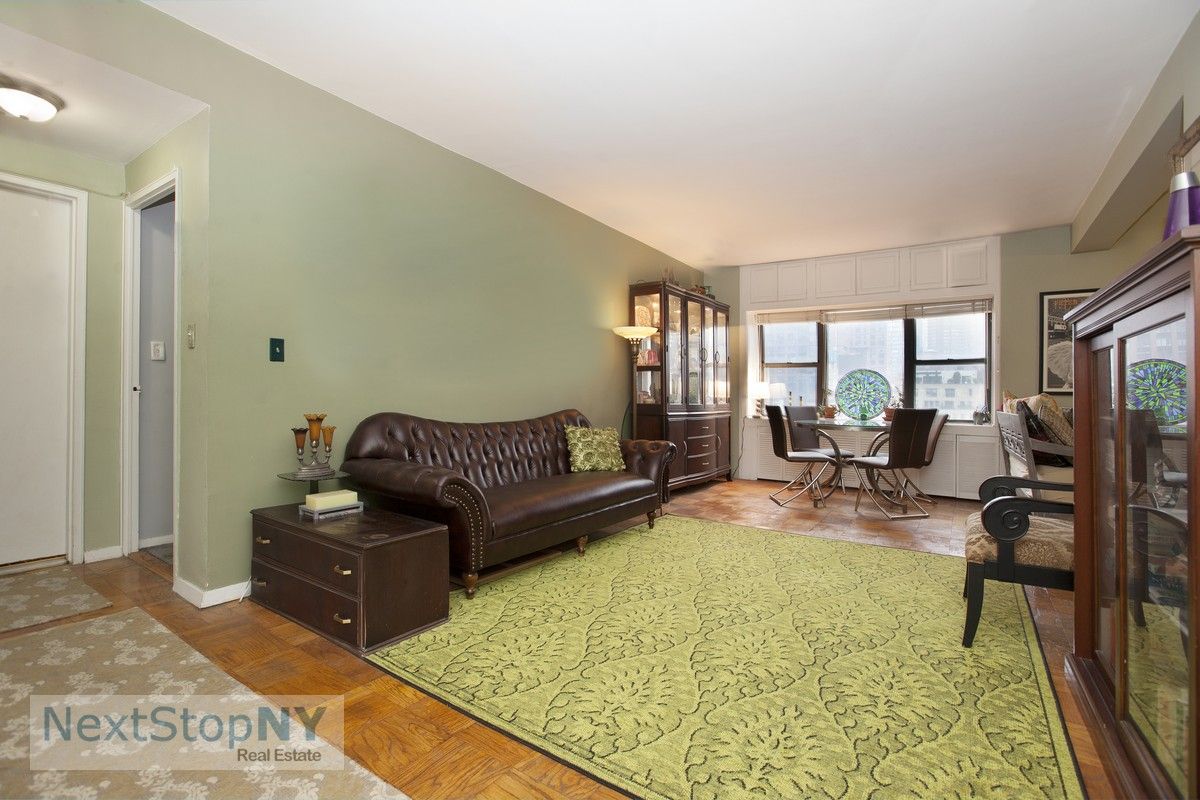 Photo for  Sutton55  - 333 EAST 55 STREET Cooperative in Midtown East, Manhattan