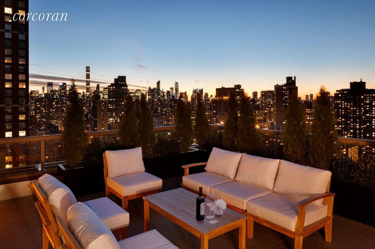 Photo for 389 East 89th Street - 389 EAST 89 STREET Condominium in Yorkville, Manhattan