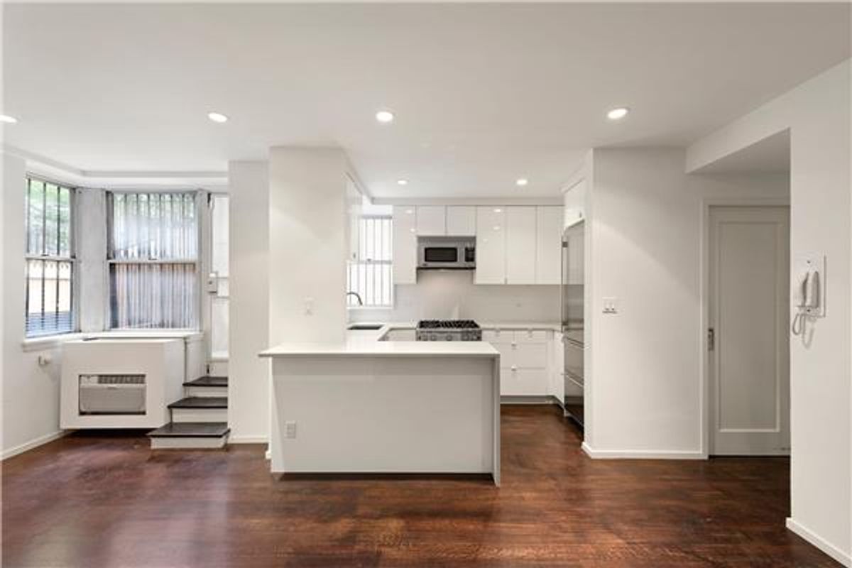 Photo for  12 BEEKMAN PLACE  - 12 BEEKMAN PLACE Cooperative in Midtown East, Manhattan