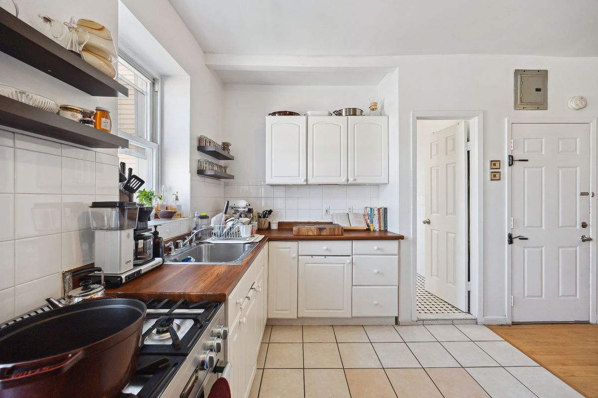 288 McGuinness Boulevard Greenpoint Brooklyn NY 11222