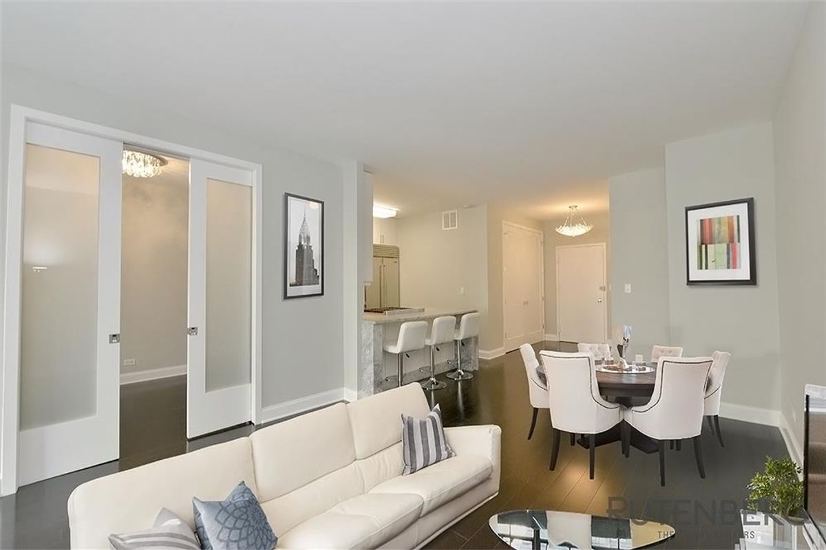 Photo for  Tower 58  - 58 WEST 58 STREET Condominium in Midtown, Manhattan