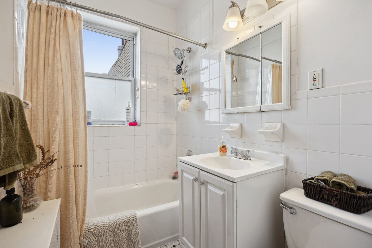 288 McGuinness Boulevard Greenpoint Brooklyn NY 11222