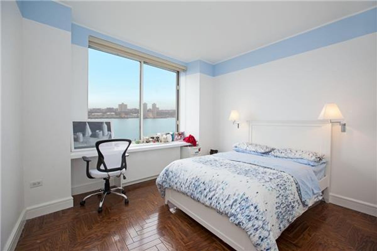 Photo for  Trump Place  - 200 Riverside Boulevard Condominium in Lincoln Square, Manhattan