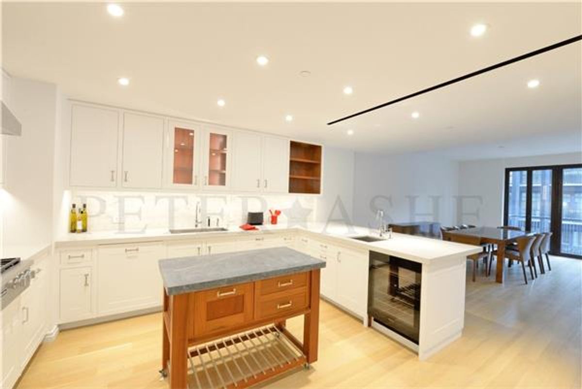 Photo for  210 WEST 77 STREET  - 206 WEST 77 STREET Condominium in Upper West Side, Manhattan