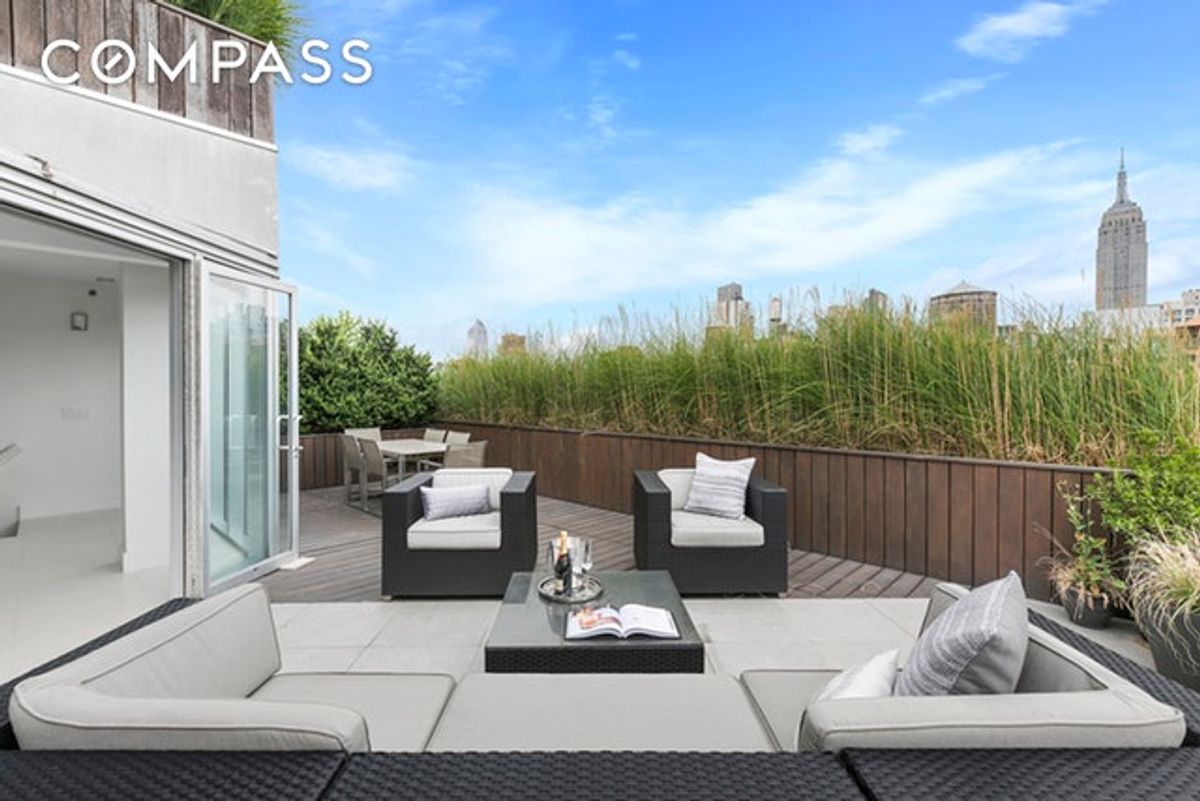 Photo for Jade NYC - 16 WEST 19 STREET Condominium in Flatiron, Manhattan