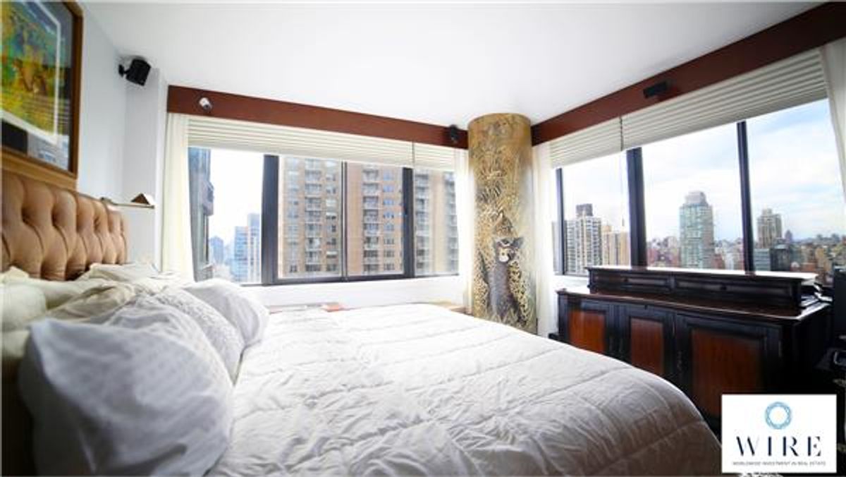 Photo for The Channel Club - 455 EAST 86 STREET Condominium in Upper East Side, Manhattan