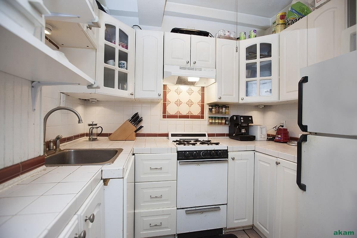 Photo for  The Verdi  - 175 WEST 73 STREET Cooperative in Upper West Side, Manhattan