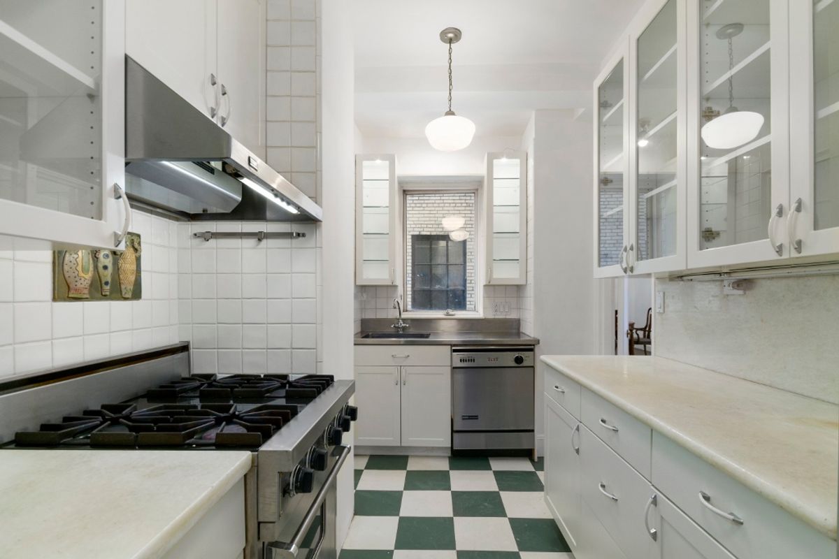 Photo for  40 5TH AVENUE  - 40 5 AVENUE Cooperative in Greenwich Village, Manhattan