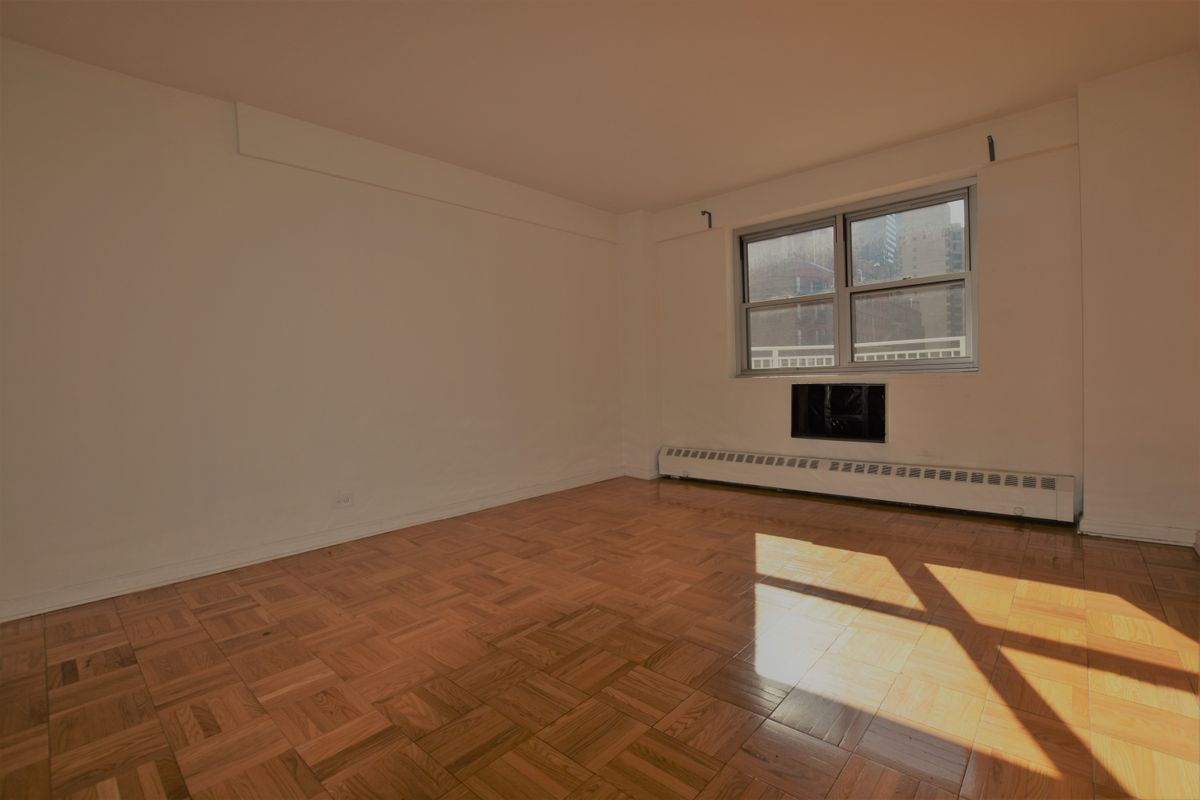 Photo for  The Envoy  - 300 EAST 46th STREET Rental Building in Turtle Bay, Manhattan