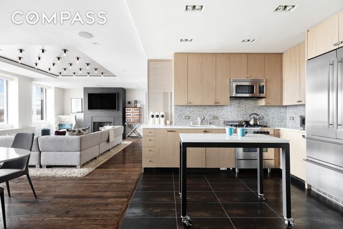 Photo for 167 Perry Street - 167 PERRY STREET Cooperative in West Village, Manhattan