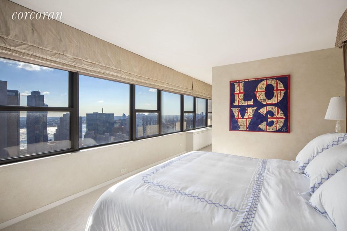 Photo for 160 East 38th Street - 560 3 AVENUE Cooperative in Murray Hill, Manhattan