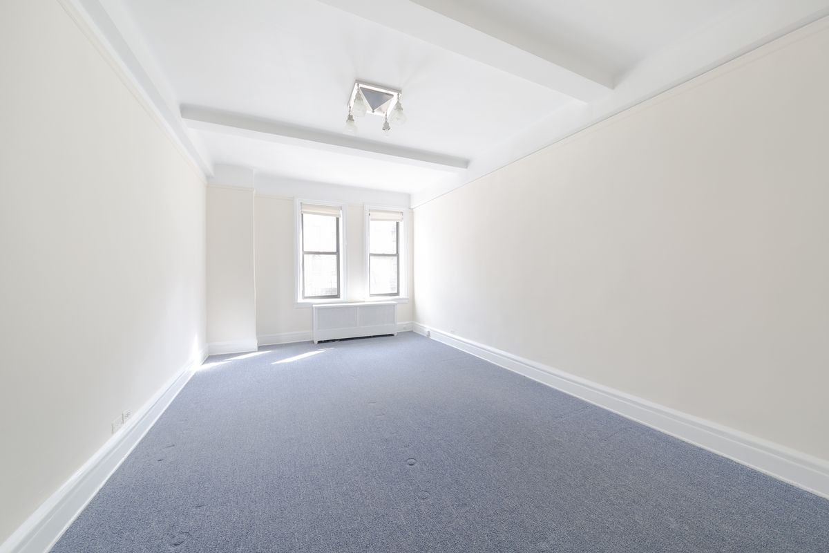 Photo for  845 West End Avenue  - 845 WEST END AVENUE Condominium in Upper West Side, Manhattan