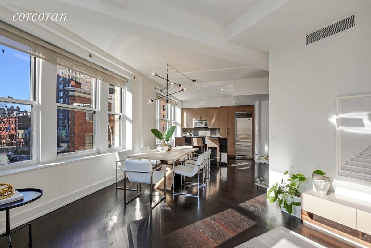 Photo for 170 East End Avenue - 170 EAST END AVENUE Condominium in Upper East Side, Manhattan