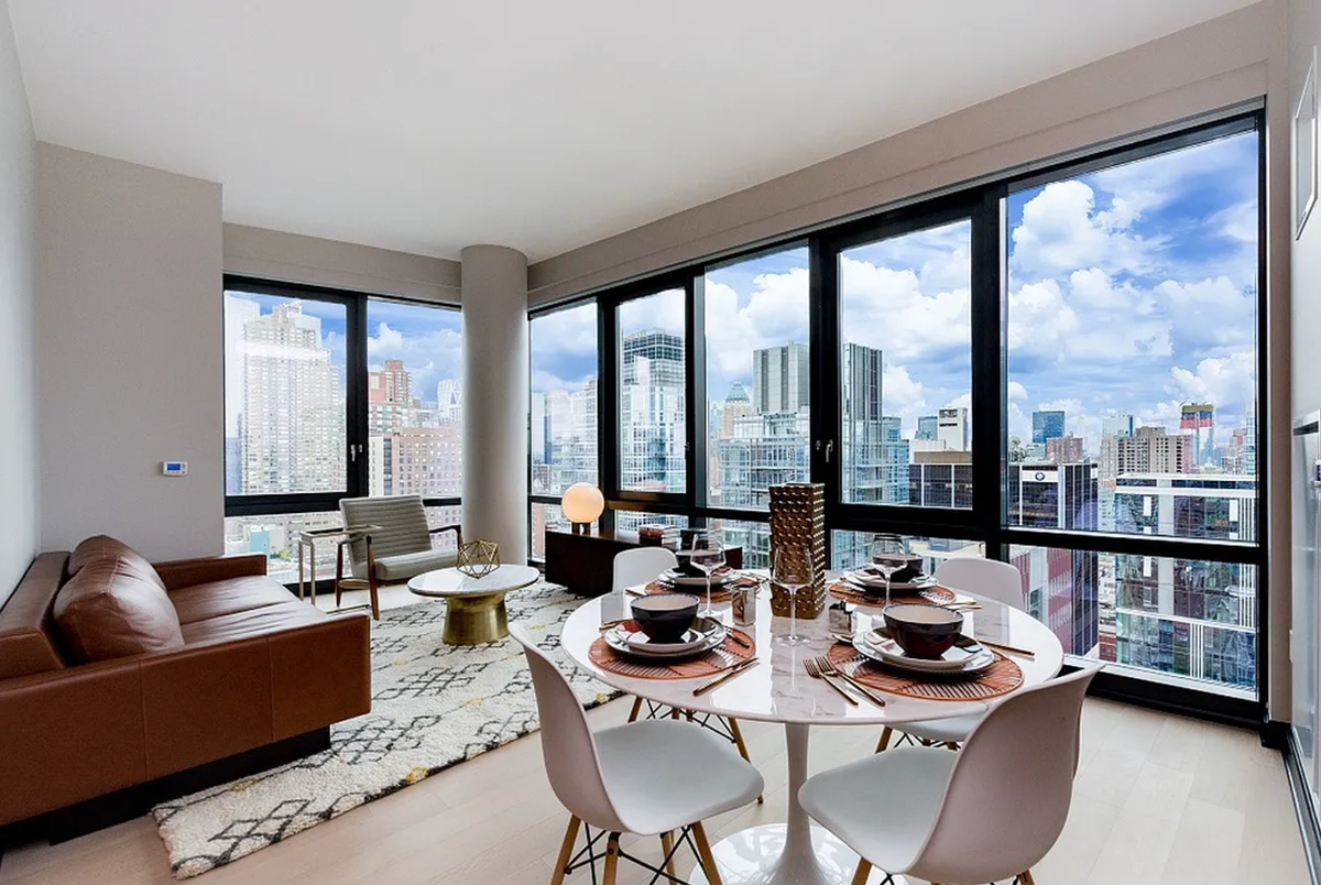 Photo for 21 West End Avenue - 21 West End Avenue Condominium in Upper West Side, Manhattan