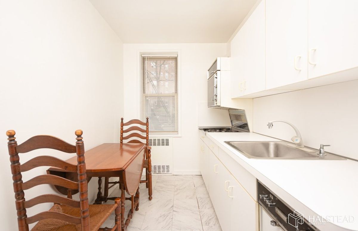 Photo for Netherland Gardens - 5600 NETHERLAND AVENUE Cooperative in West Bronx, Bronx