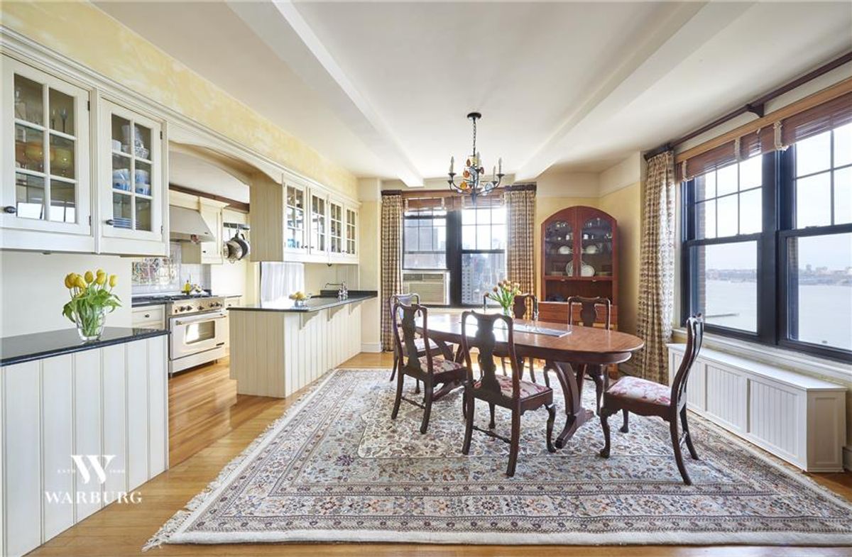 Photo for  33 Riverside Drive  - 33 RIVERSIDE DRIVE Cooperative in Upper West Side, Manhattan