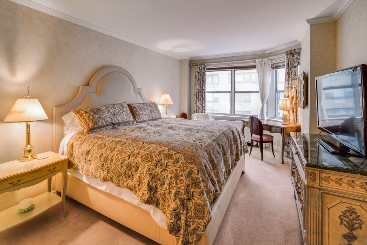 Photo for  8 EAST 83 STREET  - 8 EAST 83 STREET Cooperative in Upper East Side, Manhattan