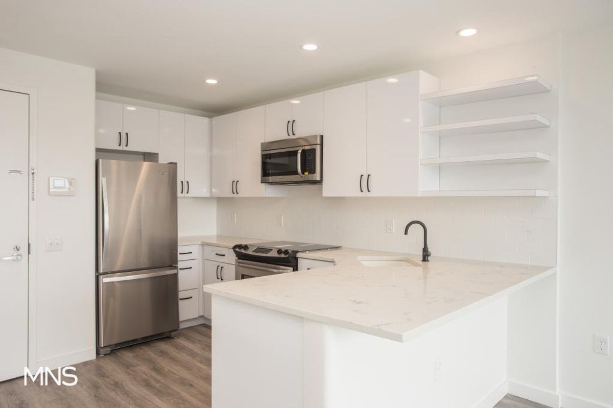 Photo for The Knickerbocker - 308 EAST 72 STREET Condominium in Upper East Side, Manhattan