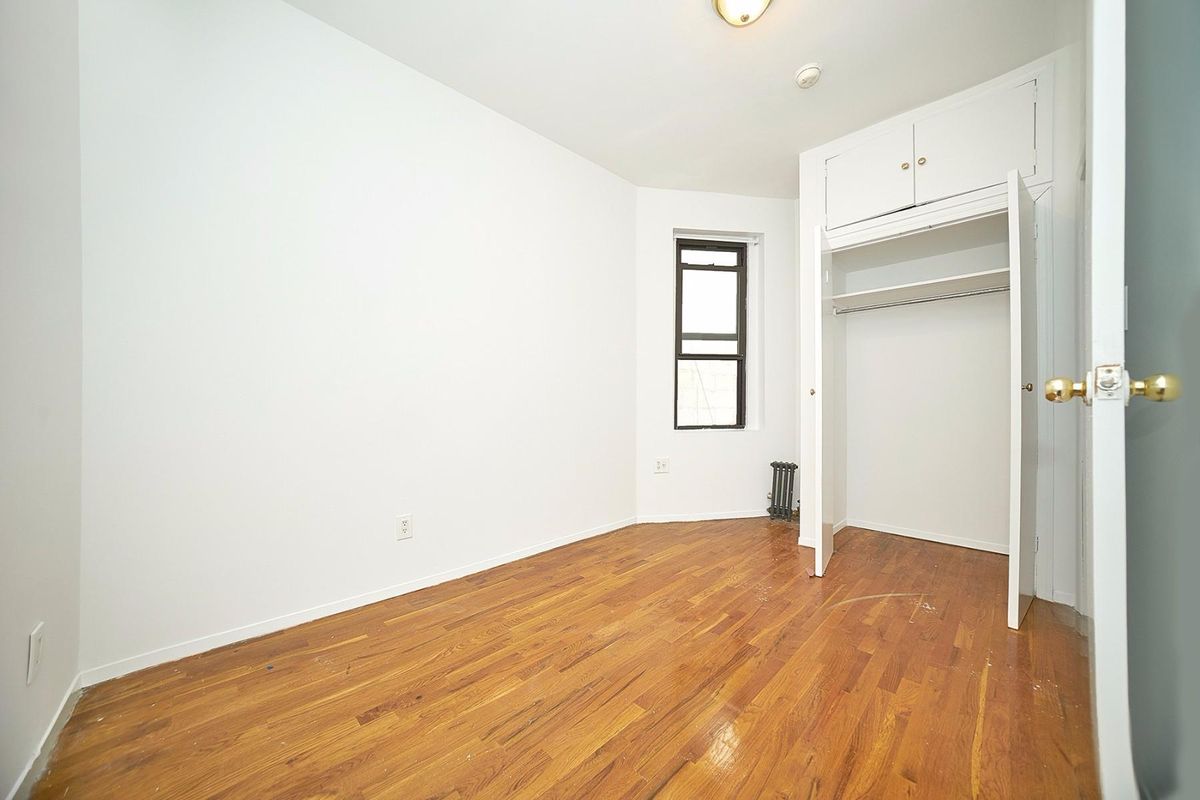 Photo for Riverview South - 55 East End Avenue Cooperative in Upper East Side, Manhattan