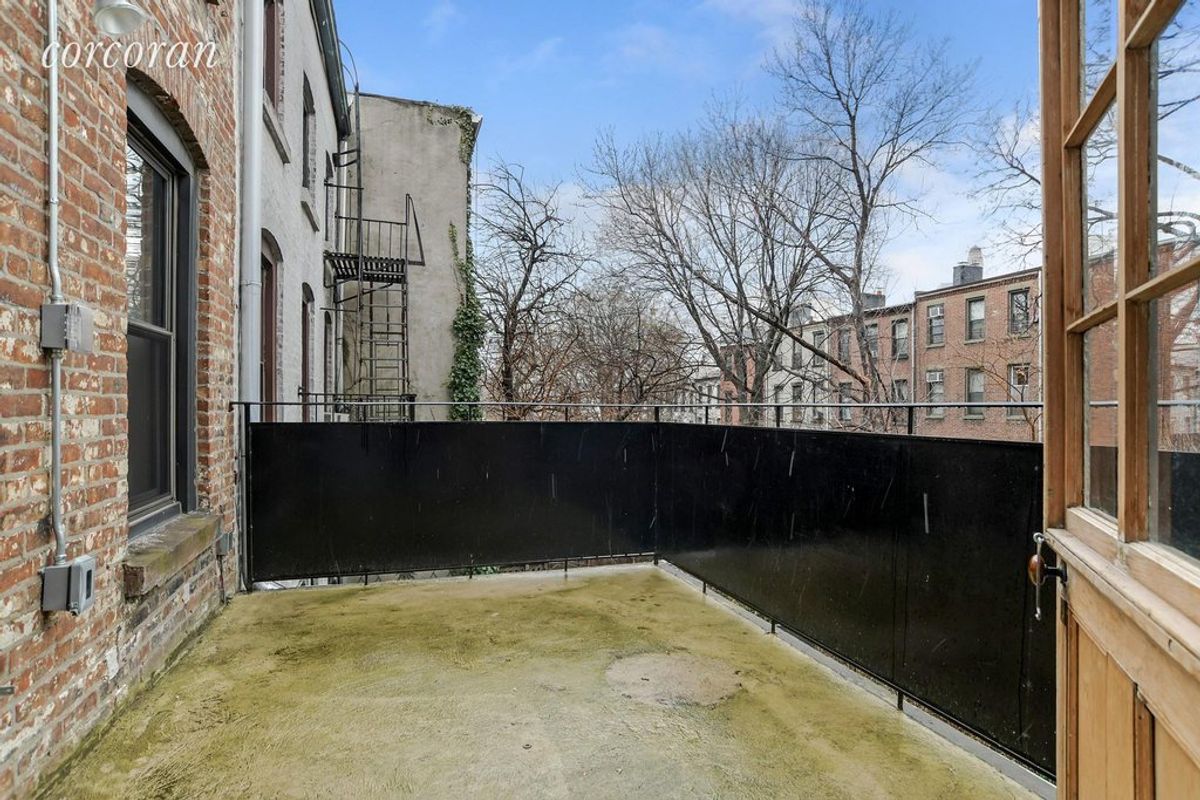 Photo for  200 East 84th Street  - 200 EAST 84 STREET Cooperative in Upper East Side, Manhattan