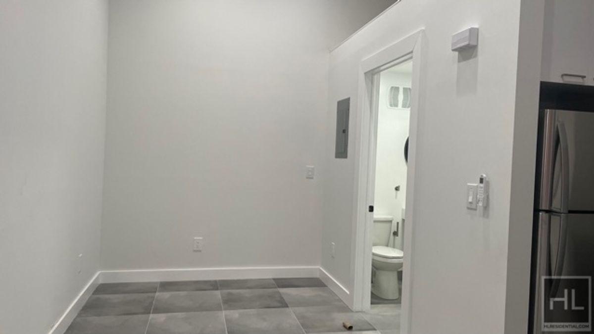 237 Utica Avenue 1F Crown Heights Brooklyn NY 11213