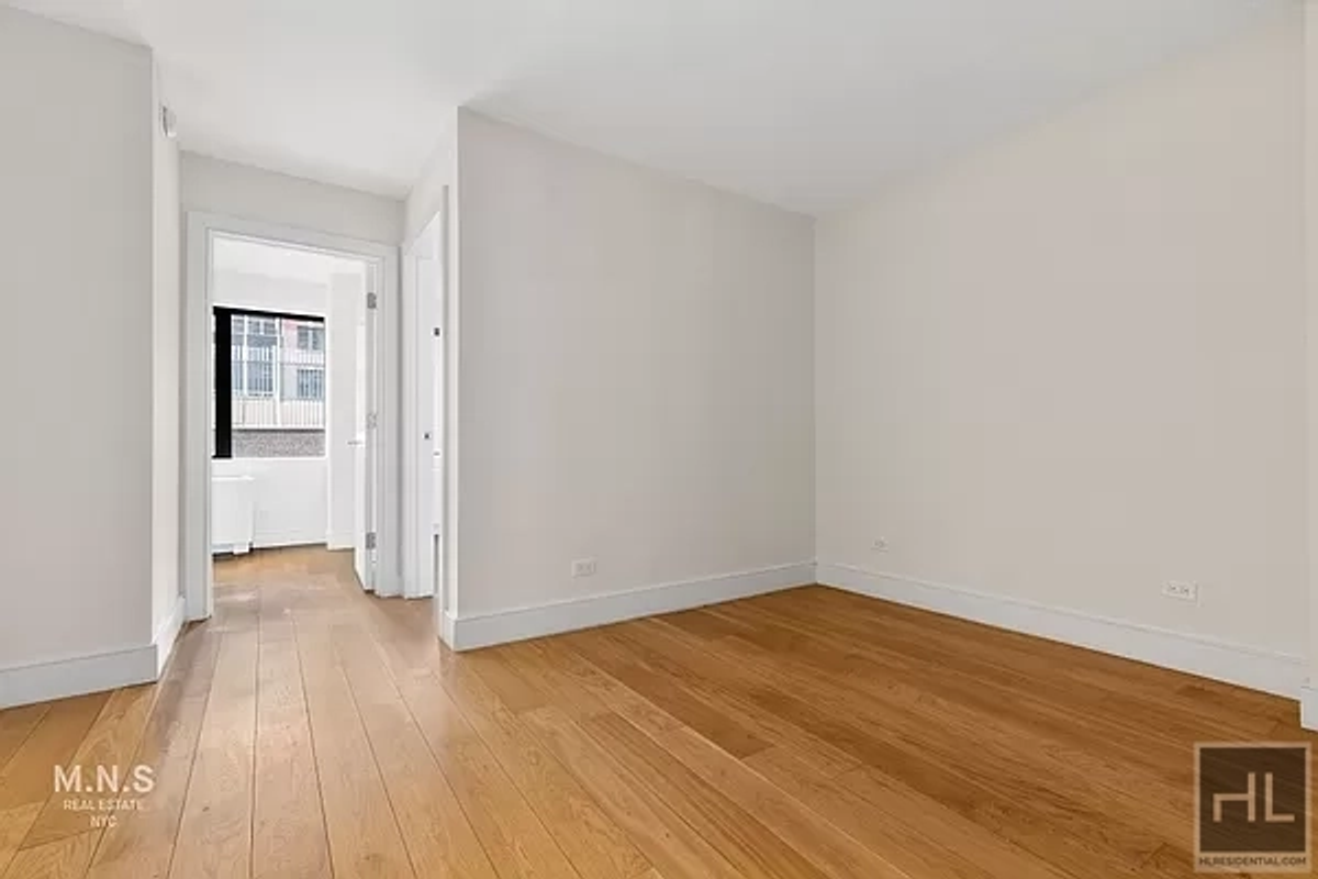 Photo for The Centra - 230 East 44th Street Rental Building in Turtle Bay, Manhattan