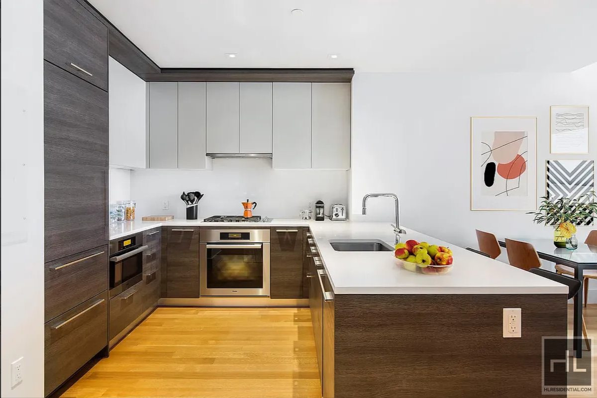 Photo for 101 LEONARD STREET - 350 BROADWAY Mixed Use in Tribeca, Manhattan