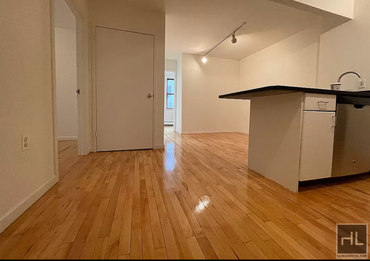 Photo for Tompkins Square Plaza - 190 East 7th Street Rental Building in East Village, Manhattan