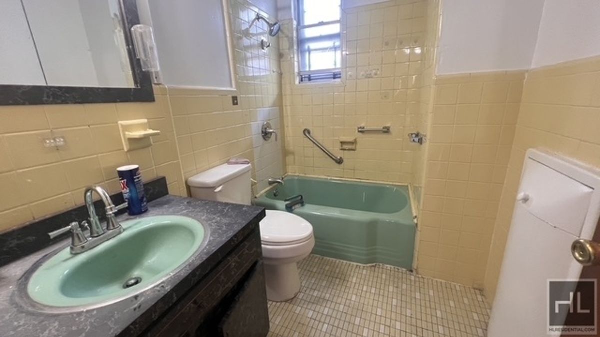 2088 Utica Avenue 2 Flatlands Brooklyn NY 11234